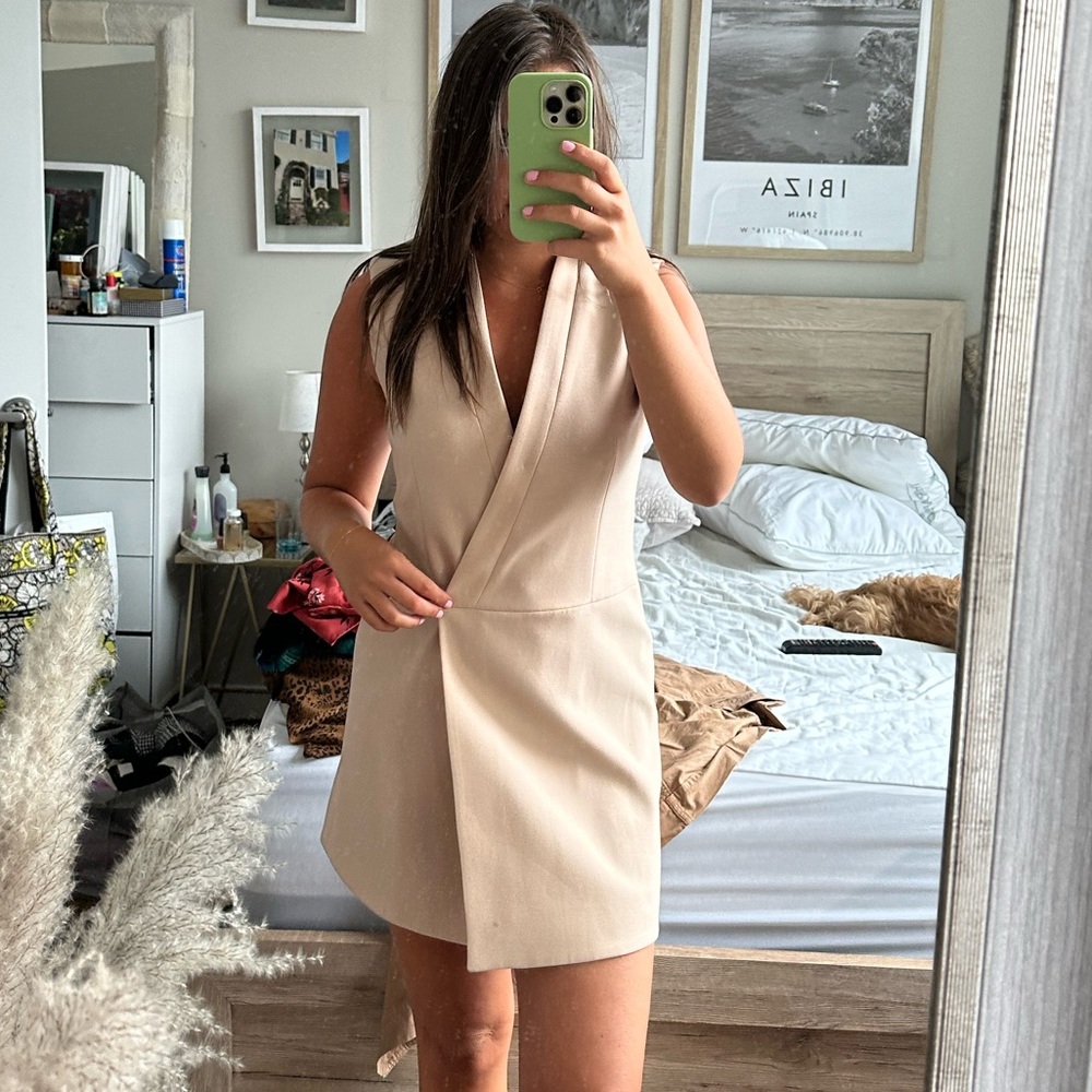 BCBG DRESS
